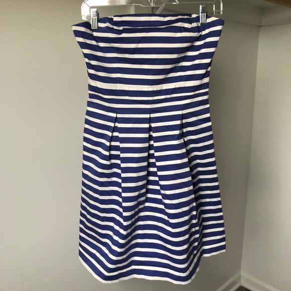 Dress - Picture 1 of 3